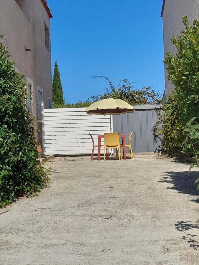 Appartement Avec Exterieur Et Parking Gratuit Perpignan Eksteriør bilde