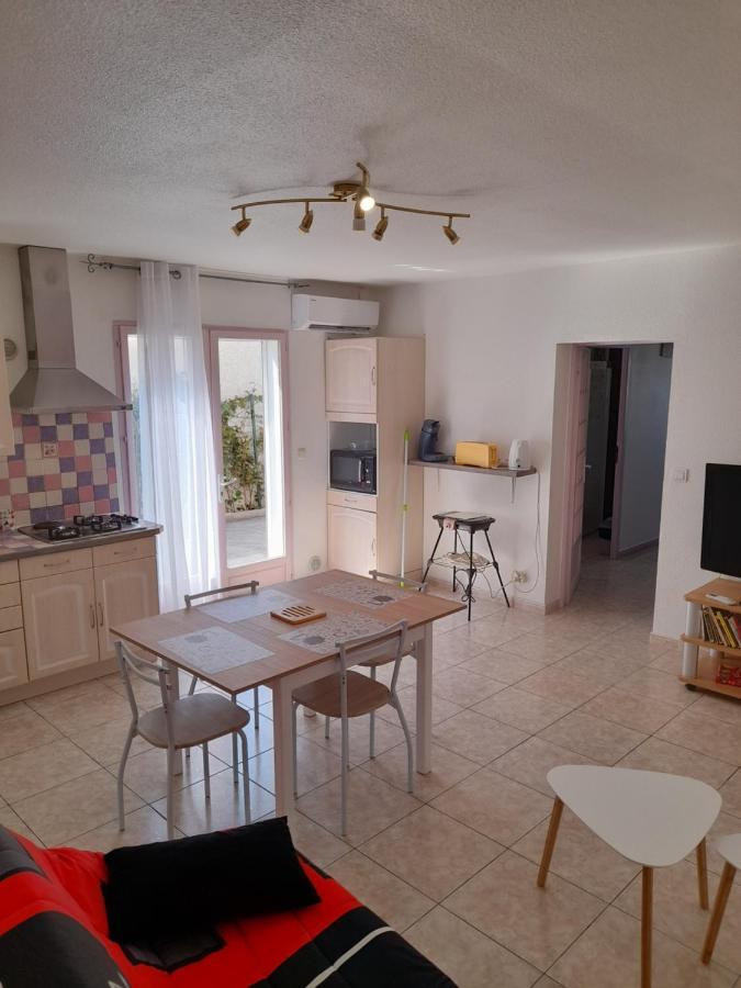 Appartement Avec Exterieur Et Parking Gratuit Perpignan Eksteriør bilde